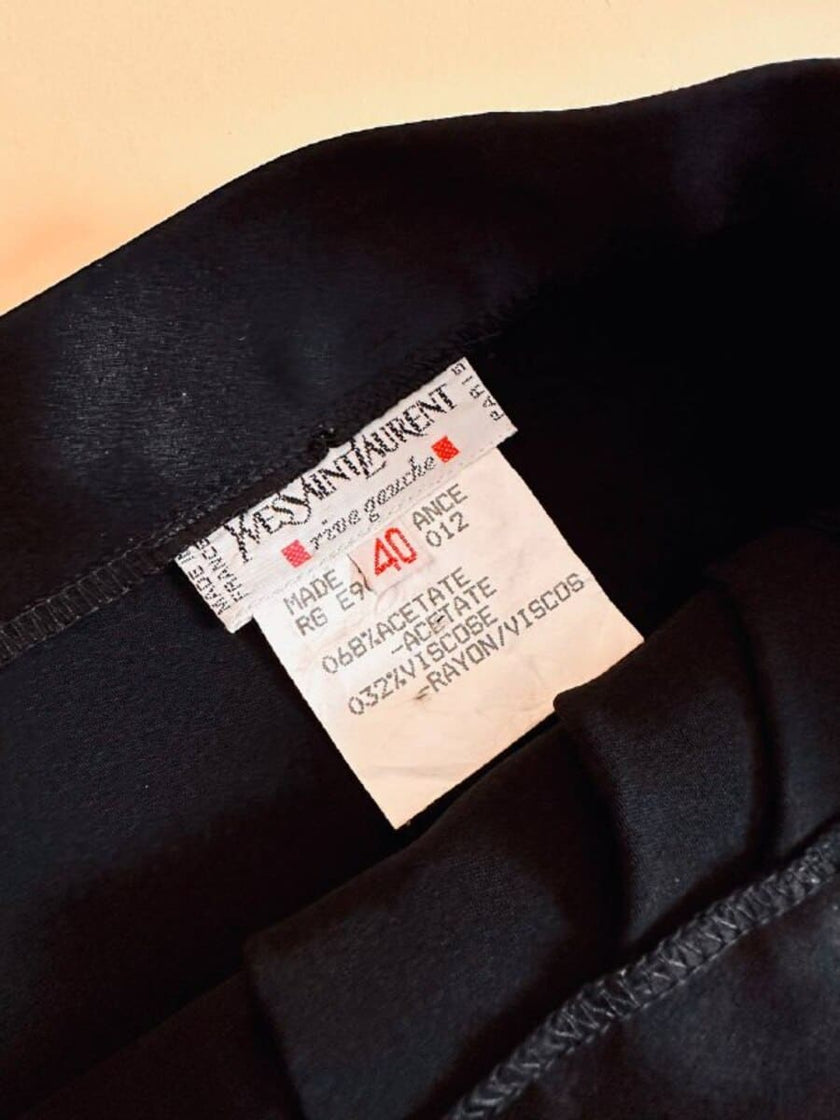 Gonna a portafoglio in raso nero drappeggiato “Yves Saint Laurent”