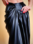 Gonna a portafoglio in raso nero drappeggiato “Yves Saint Laurent”