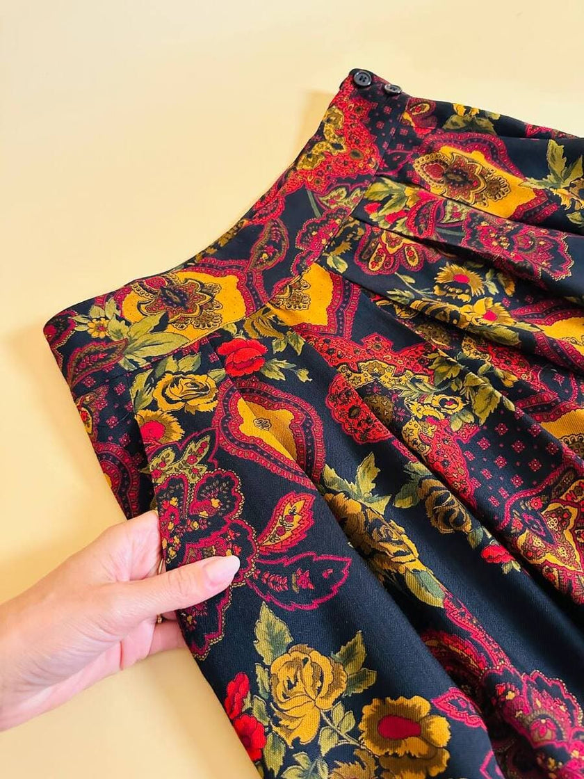 Gonna pantalone in lana leggera fantasia floreale 