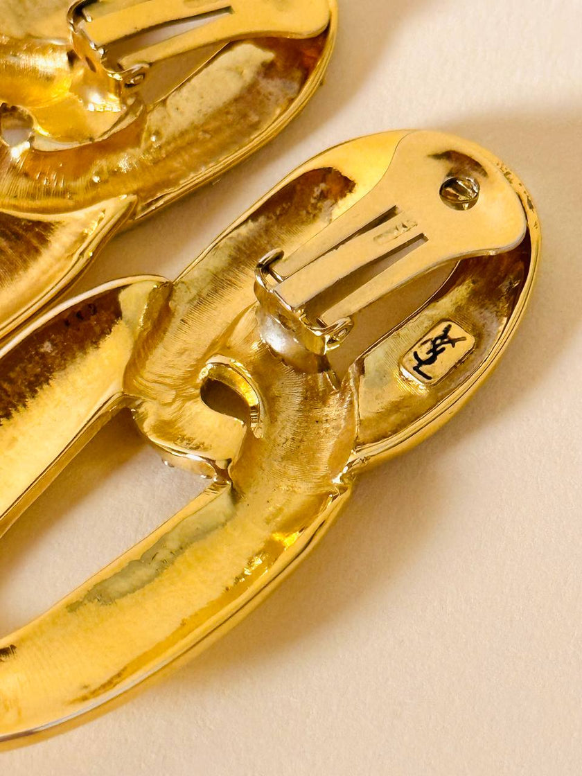 Maxi clip oro a catena con strass  “Yves Saint Laurent”
