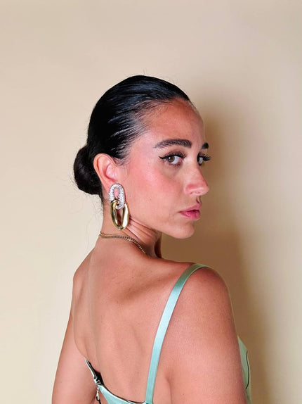 Maxi clip oro a catena con strass  “Yves Saint Laurent”