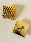 Maxi clip quadrate a gabbia oro “Kadria”