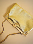 Mini bag in pelle laminata oro con specchietto incorporato
