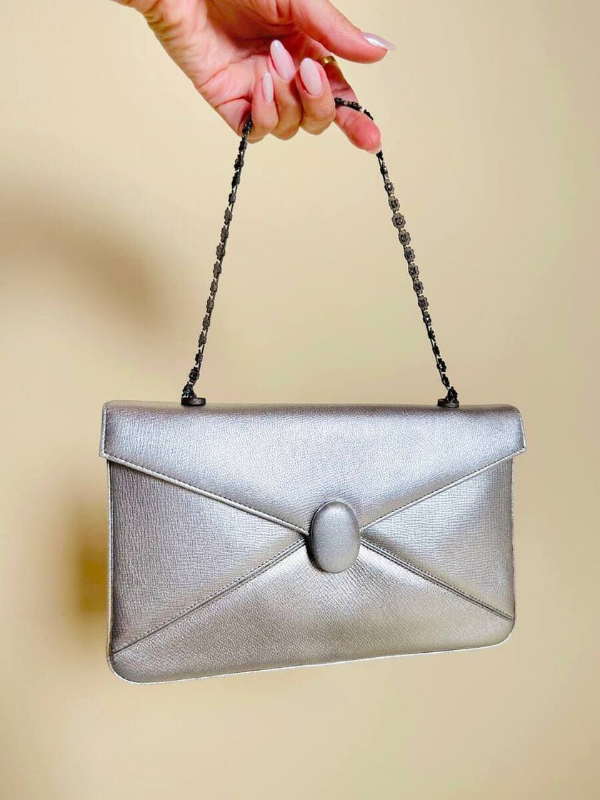 Mini bag in pelle argento con manico gioiello