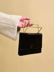 Mini bag in velluto cacao con manico design dotato