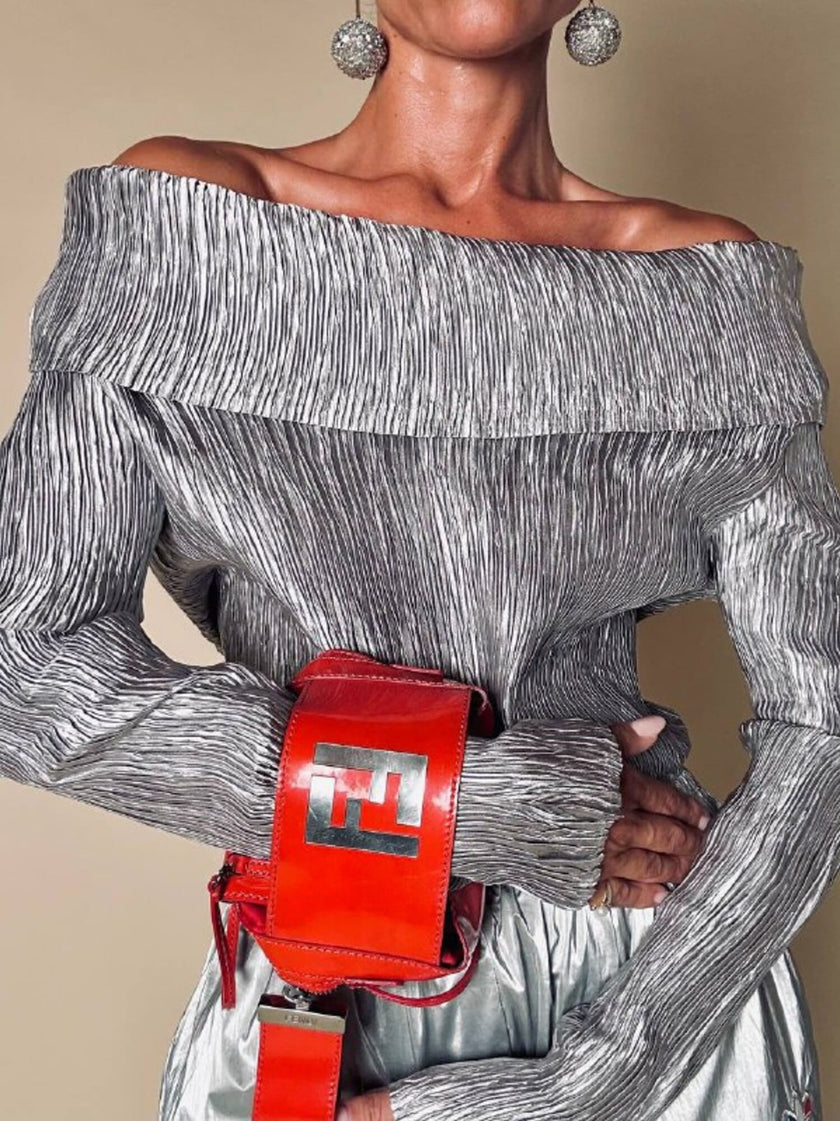 Mini bag in vernice arancione con logo in specchio argento “Fendi”