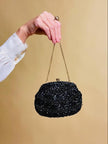 Mini bag ricamata con paillettes nere