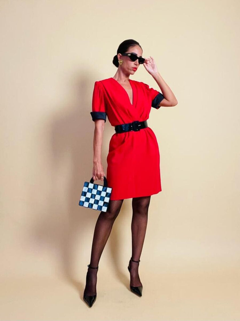 Mini dress rosso con riporti in seta nera 