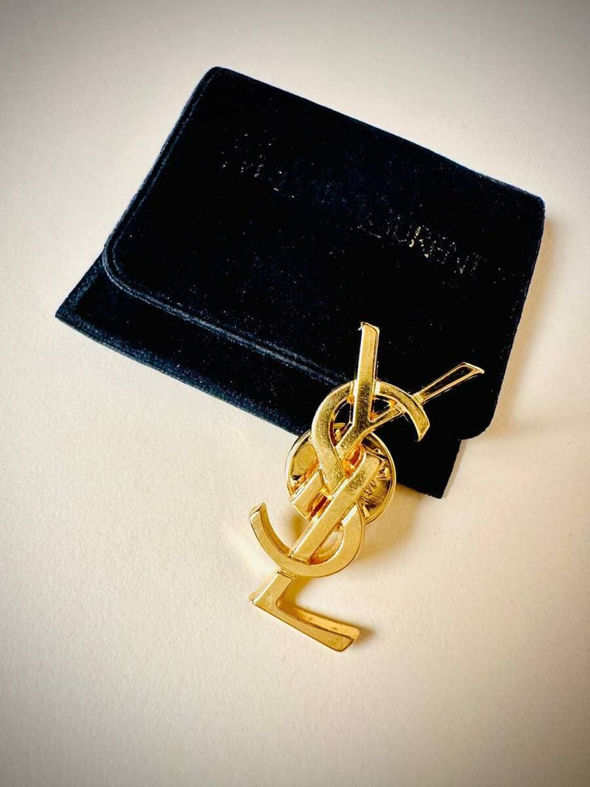 Mini spilla logo Yves Saint Laurent