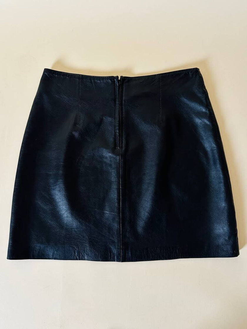 Minigonna in pelle nera “Stefanel”