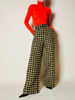 Pantalone a palazzo giallo e nero in lana bouclé fantasia pied de coque “Weili Zheng”