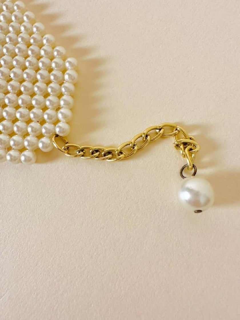 Maxi choker di perle bianche sintetiche