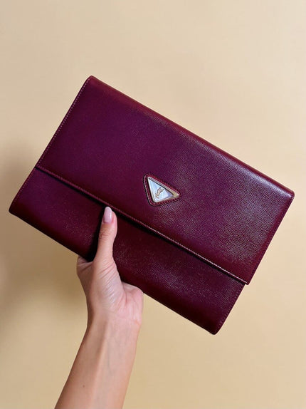 Pochette in saffiano bordò 