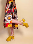 Sabot con platform in pelle giallo senape