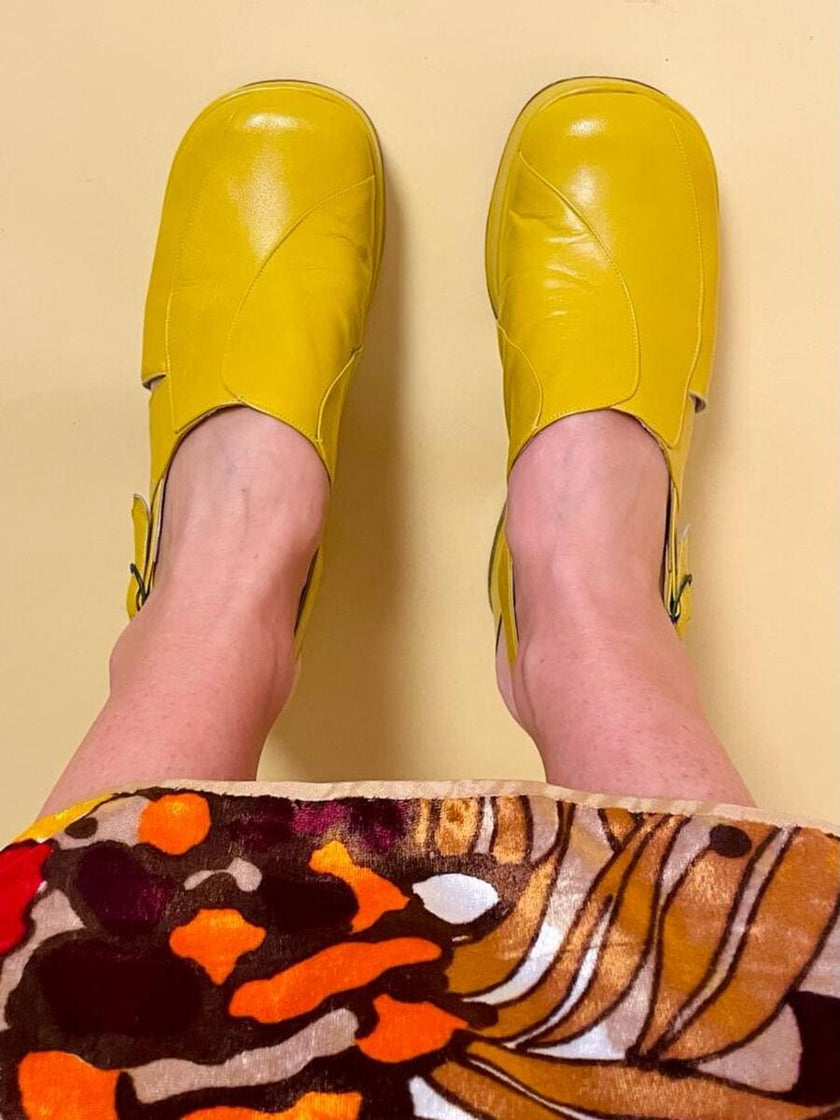 Sabot con platform in pelle giallo senape