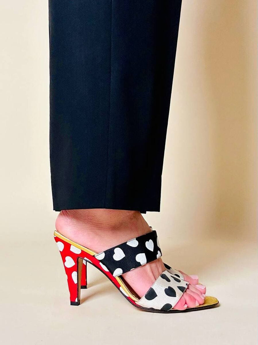 Sandali a due fasce in gros grain stampa cuori “Andrea Pifster Couture”