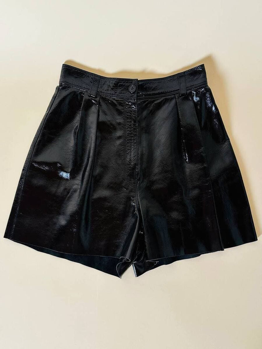 Leather short in vernice nera “Fendi”