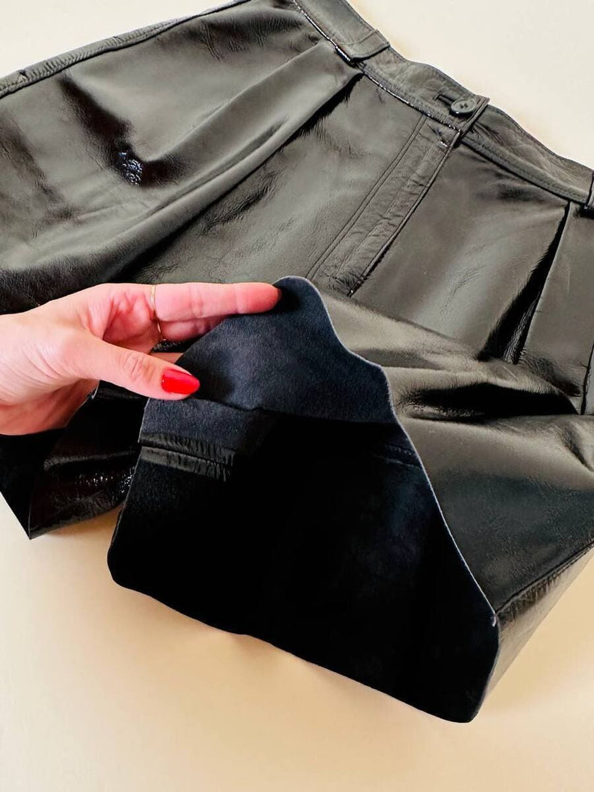 Leather short in vernice nera “Fendi”
