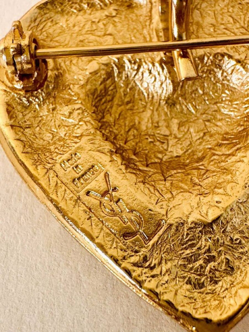 Spilla/Ciondolo a forma di cuore “Yves Saint Laurent”
