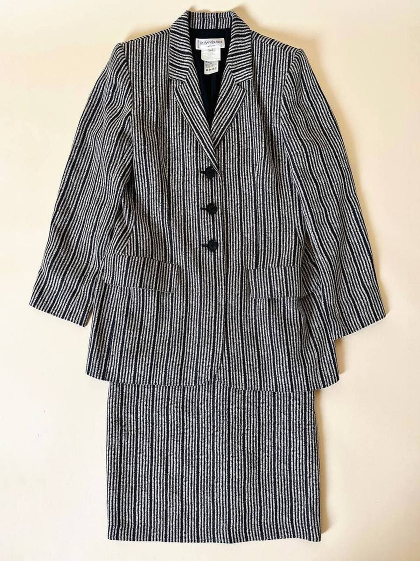 Tailleur a righe bianche e nere “Yves Saint Laurent”