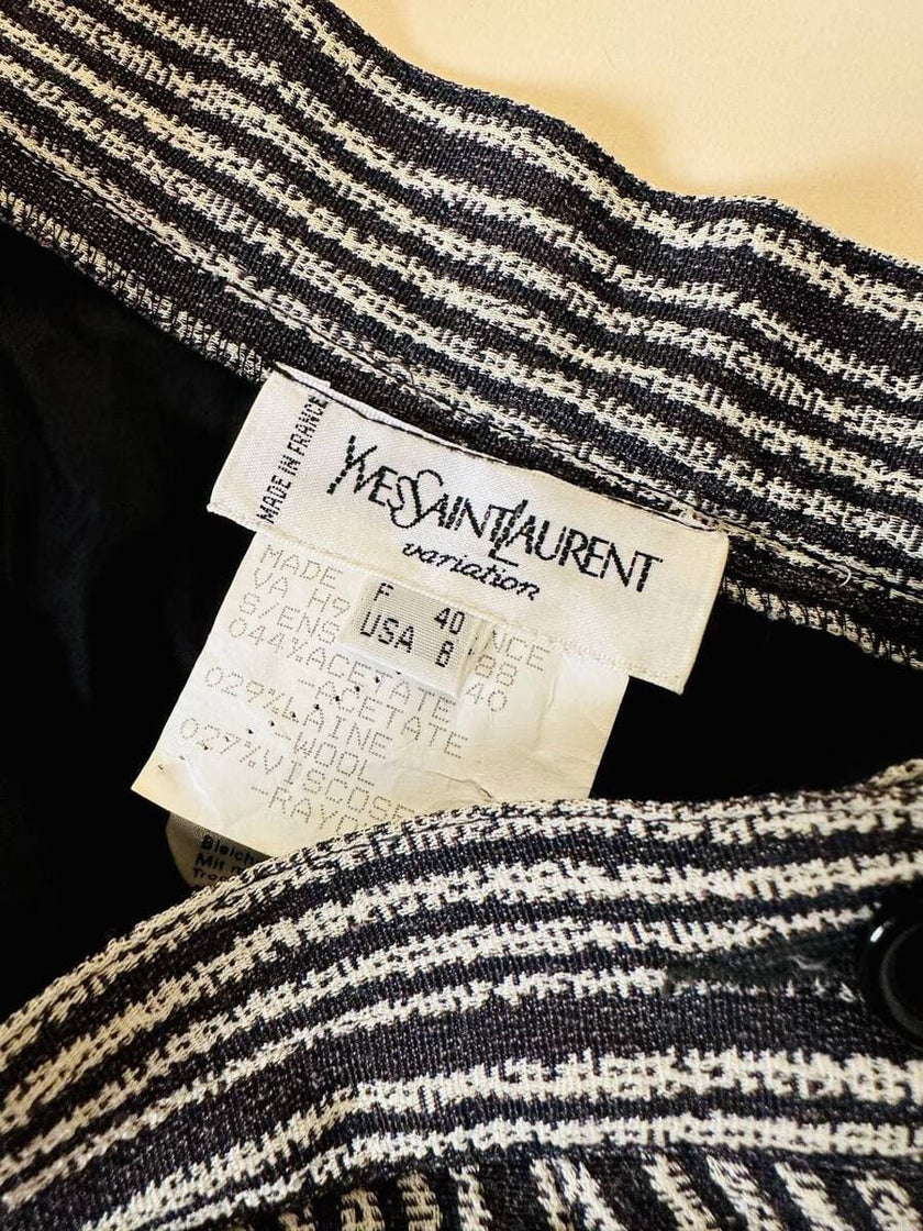 Tailleur a righe bianche e nere “Yves Saint Laurent”