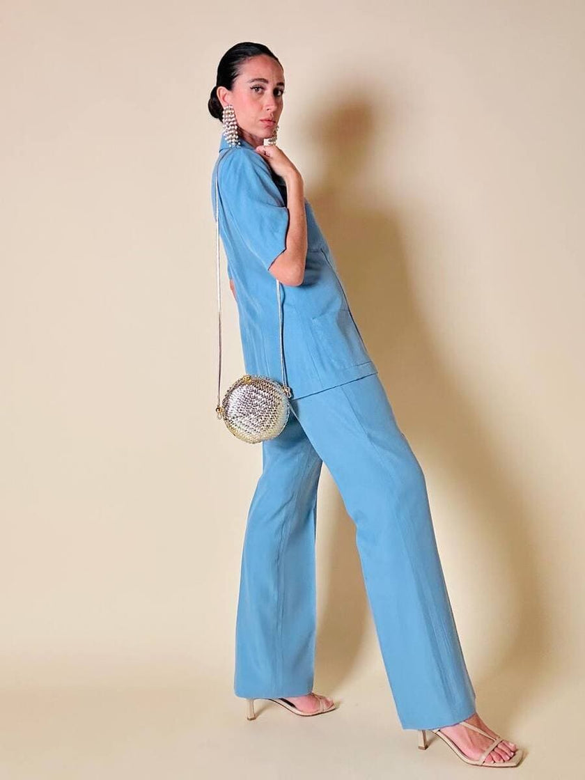 Tailleur sartoriale giacca/pantalone in seta grezza azzurro cielo