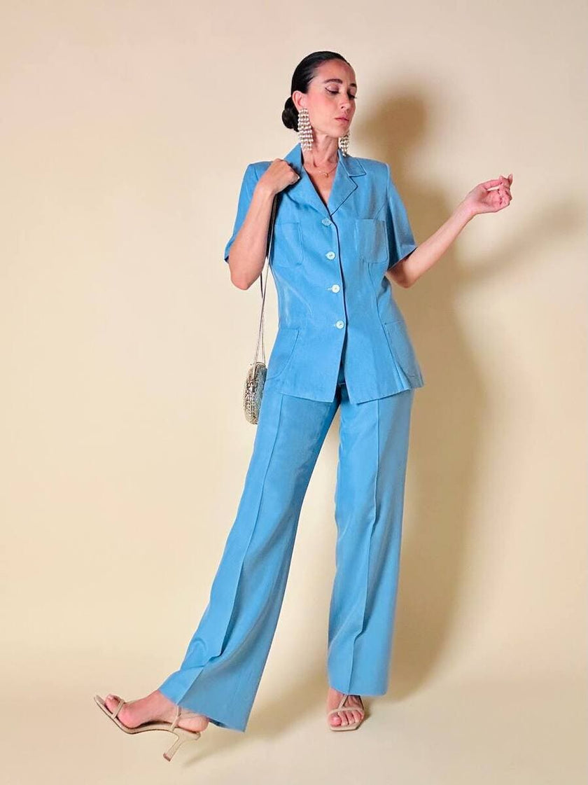 Tailleur sartoriale giacca/pantalone in seta grezza azzurro cielo