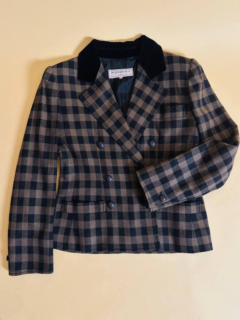 Tailleur “Yves Saint Laurent” in lana a scacchi neri e fango con riporti di velluto