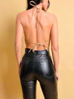 Top vintage a fazzoletto in maglia metallica dorata con lacci in pelle laminata oro