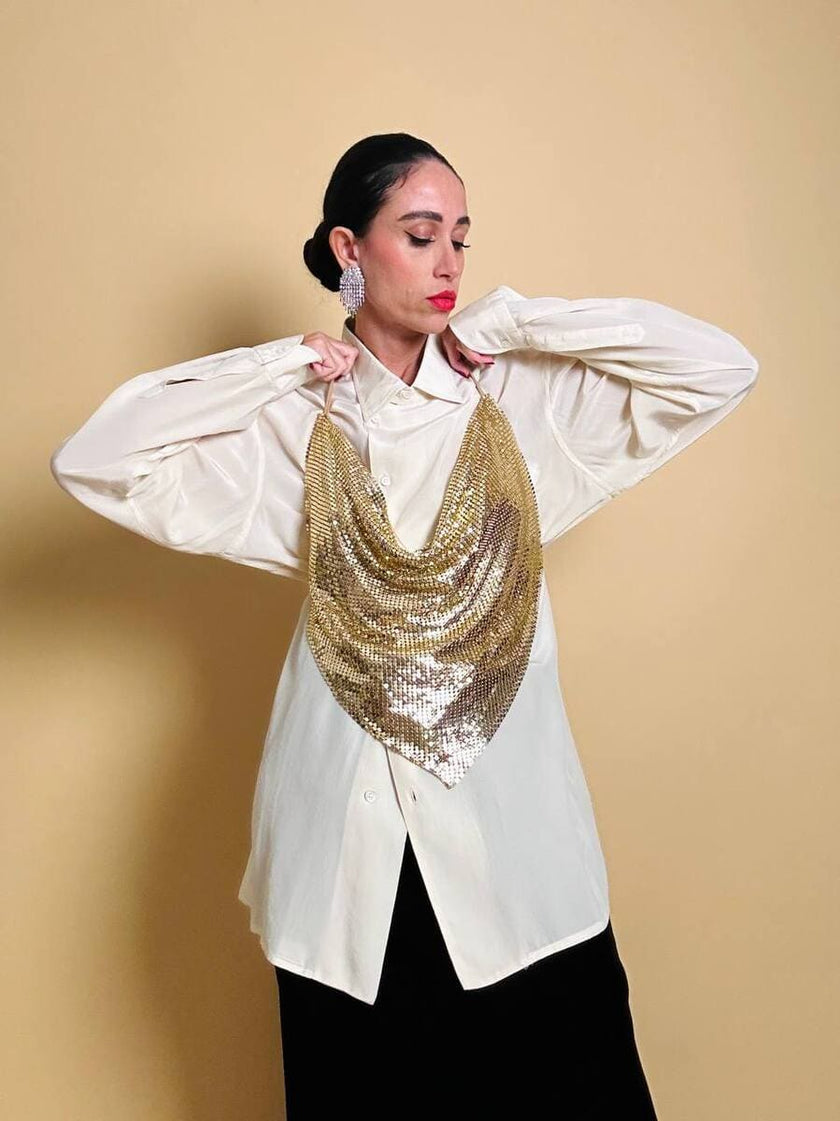 Top vintage a fazzoletto in maglia metallica dorata con lacci in pelle laminata oro