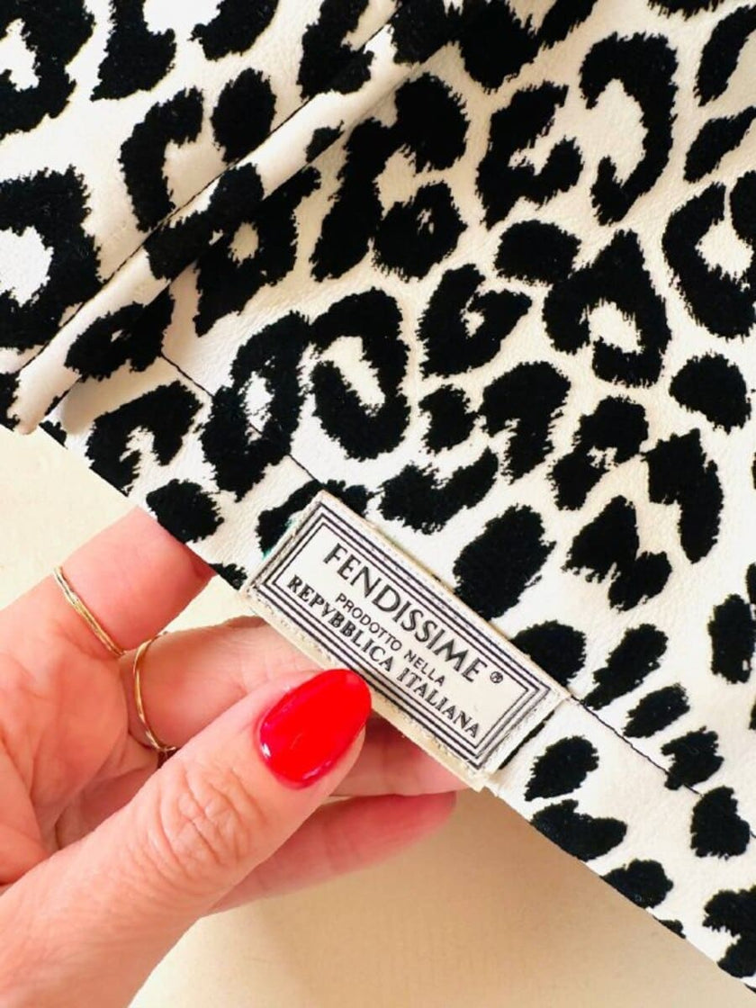 Giaccone vintage Fendissime in ecopelle bianca fantasia leopardo floccata nera