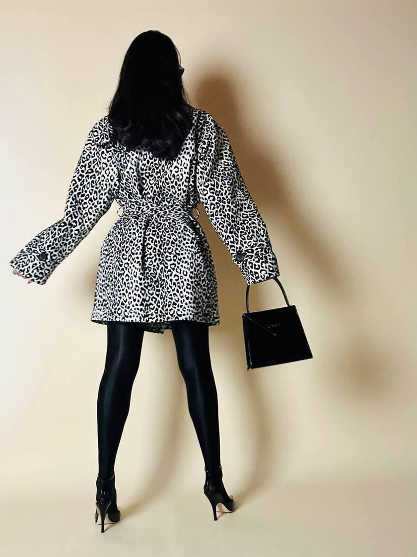 Trench leopardato in ecopelle black and white “Fendissime”