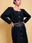 Petite robe noire avec boutons bijoux « Yves Saint Laurent »