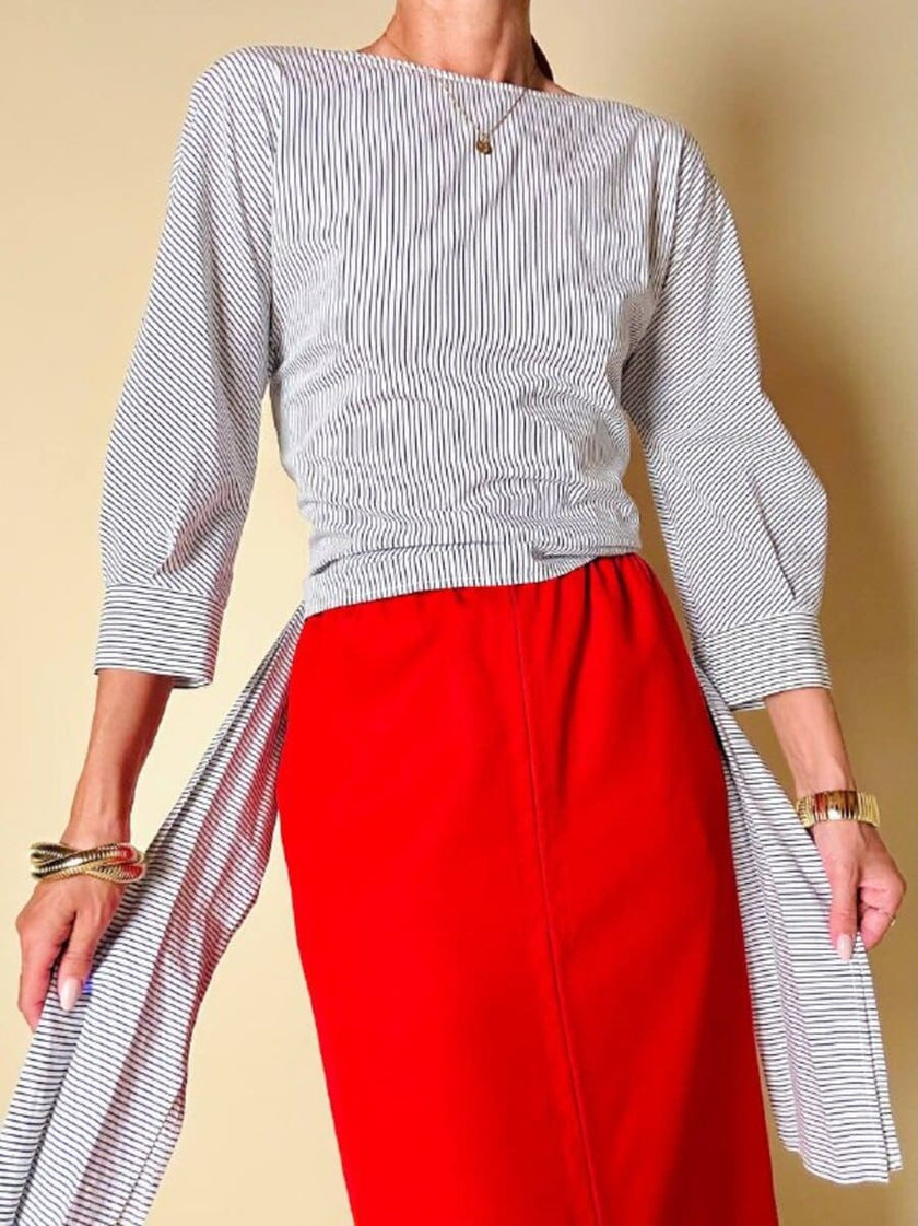 Blusa incrociata in cotone bianco a righe azzurre “P.A.R.O.S.H.”