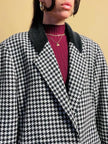 Blazer in lana pied de poule con colletto in corduroy