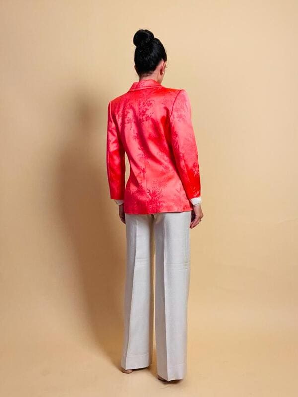 Blazer Yves Saint Laurent in seta Jaquard damascata rosa geranio