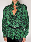 Cintura vintage Yves Saint Laurent in camoscio nero con fibbia logata