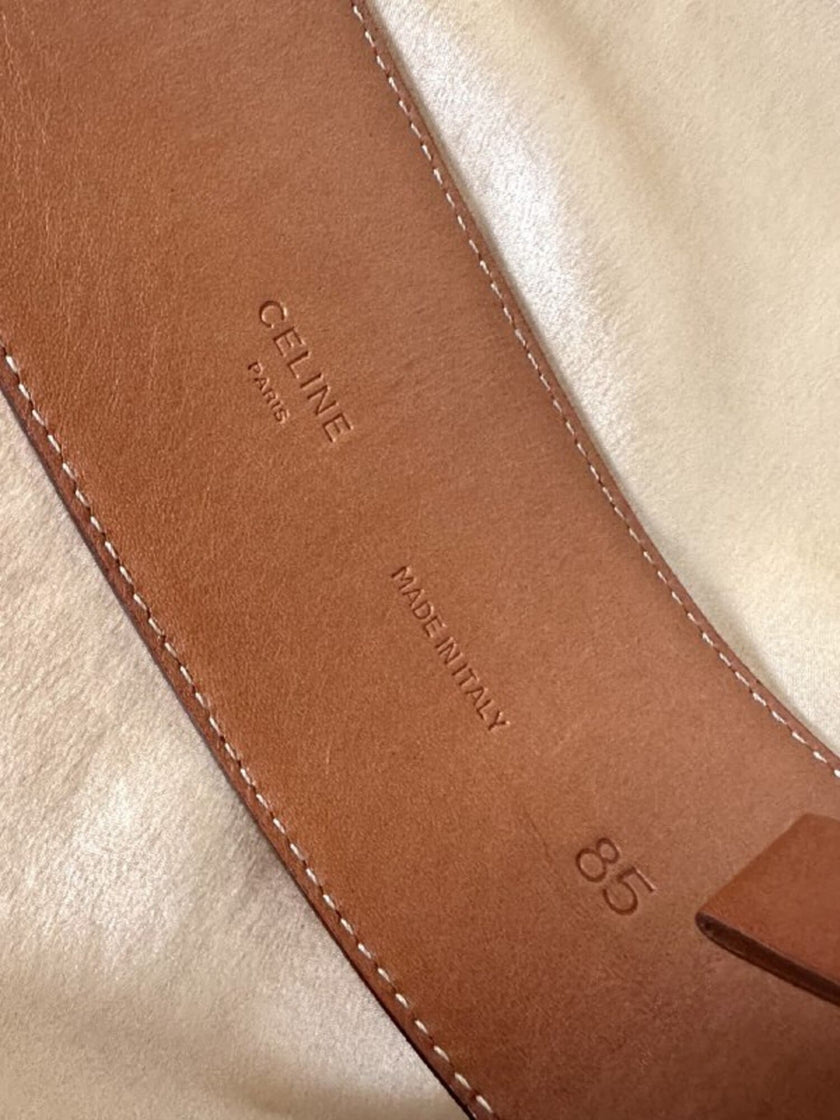 Cintura alta in pelle rossa con fibbia rotonda dorata “Celine”