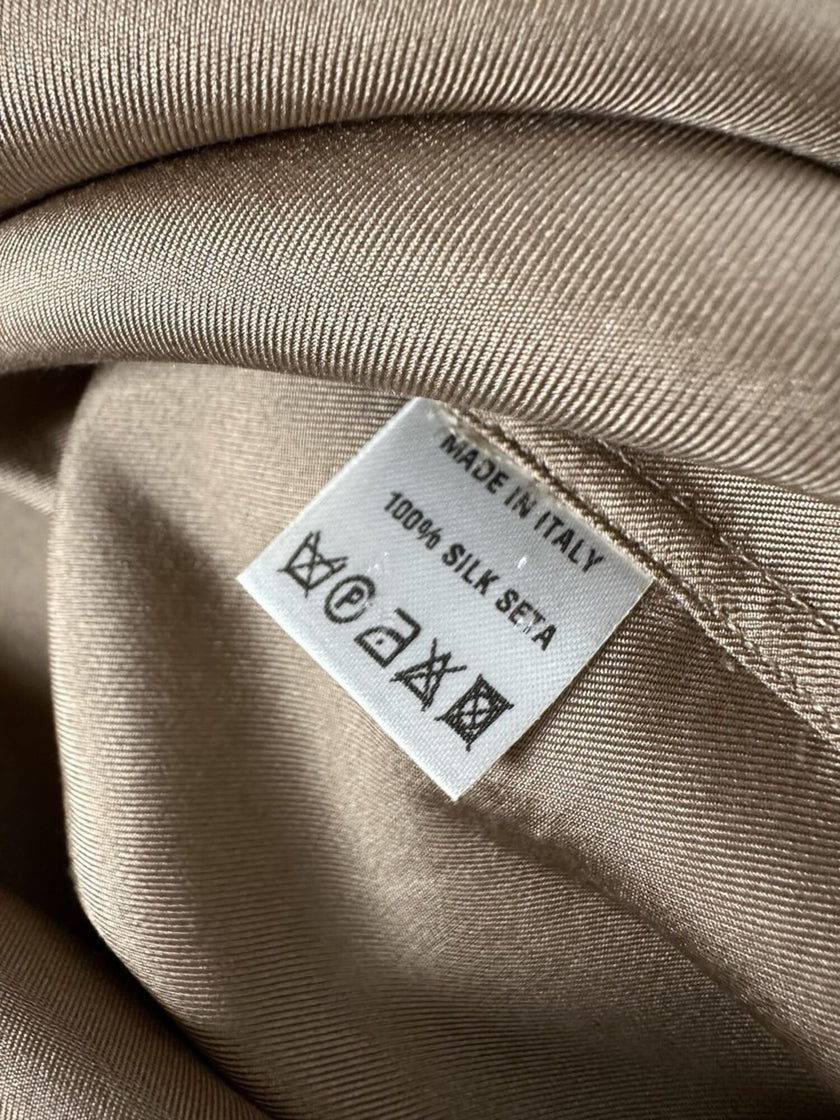 Vintage Gucci dove-grey silk shirt with mother-of-pearl buttons and French cuffs