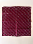Mini foulard vintage Yves Saint Laurent bordeaux con loghi avorio