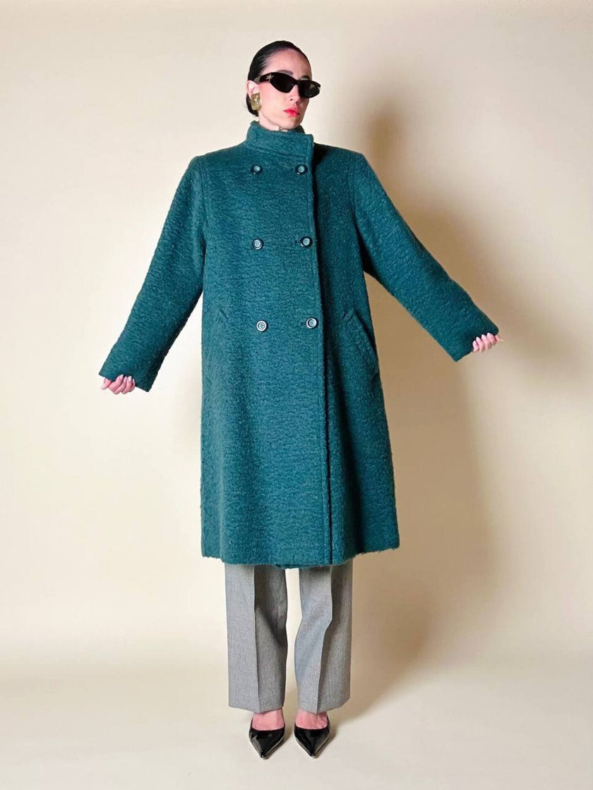 Cappotto doppiopetto in lana bouclé verde bosco con fodera firmata