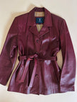 Giacca in pelle bordeaux con cintura in vita Tradition Of Quality Trade Mark Fashion Style
