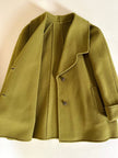 Cappottino oversize con ampi rever in lana verde acido Confezioni di Lusso