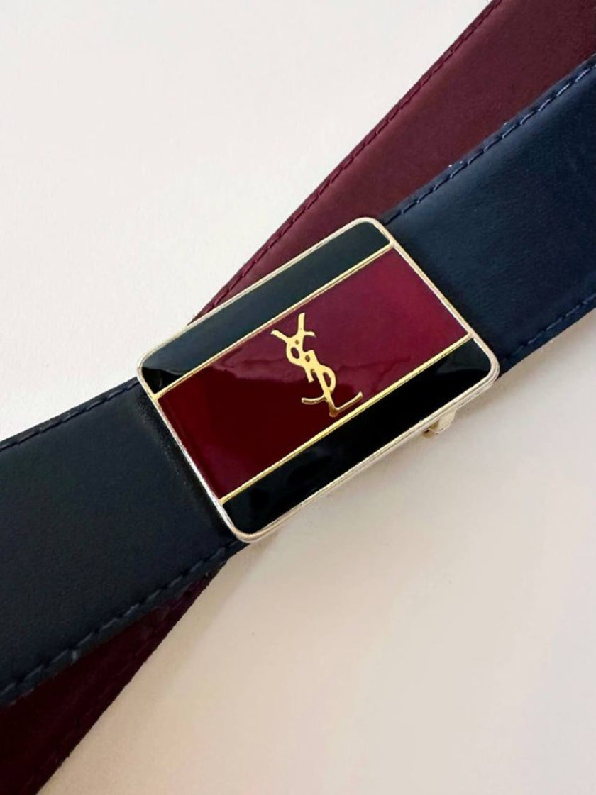Cintura vintage Yves Saint Laurent double face blu navy e bordeaux con fibbia smaltata con logo YSL