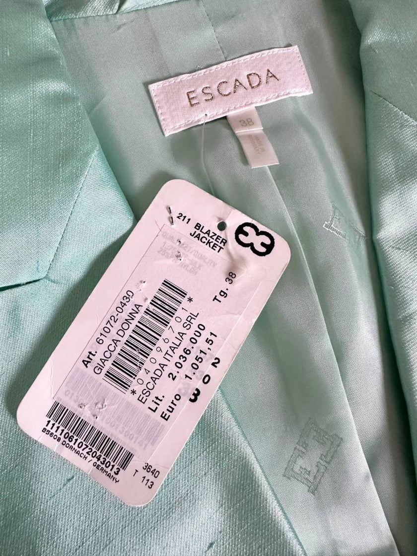 Tailleur giacca e gonna in shantung di seta acqua marina con bottoni gioiello “Escada”