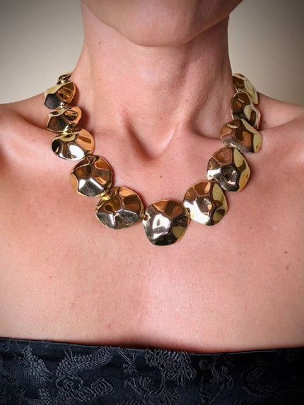 Collier dorato a pepite