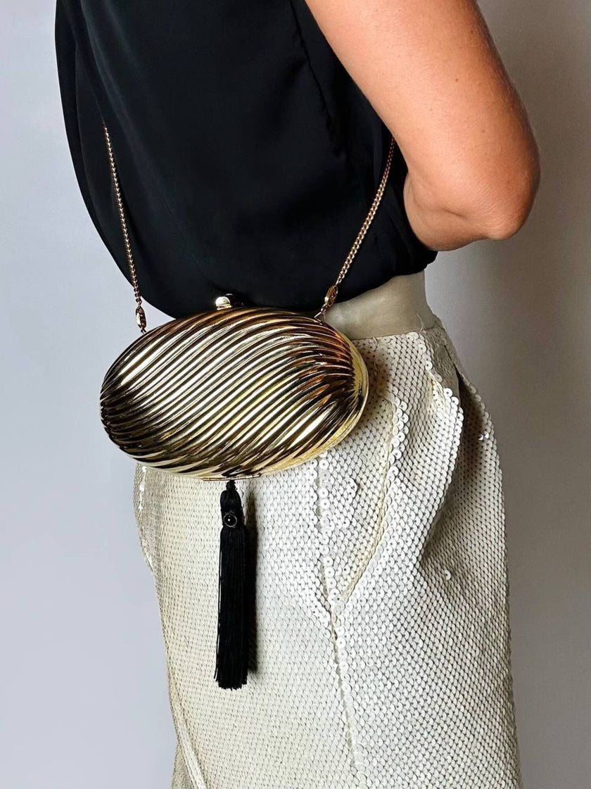 Vintage Schéilan Firenze jewel bag in twisted gold-tone metal with a couture tassel