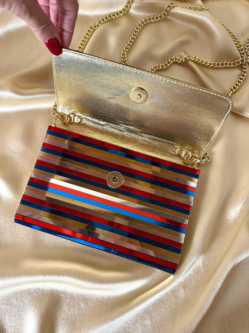 Pochette à lamelles miroirs multicolores avec bandoulière chaîne