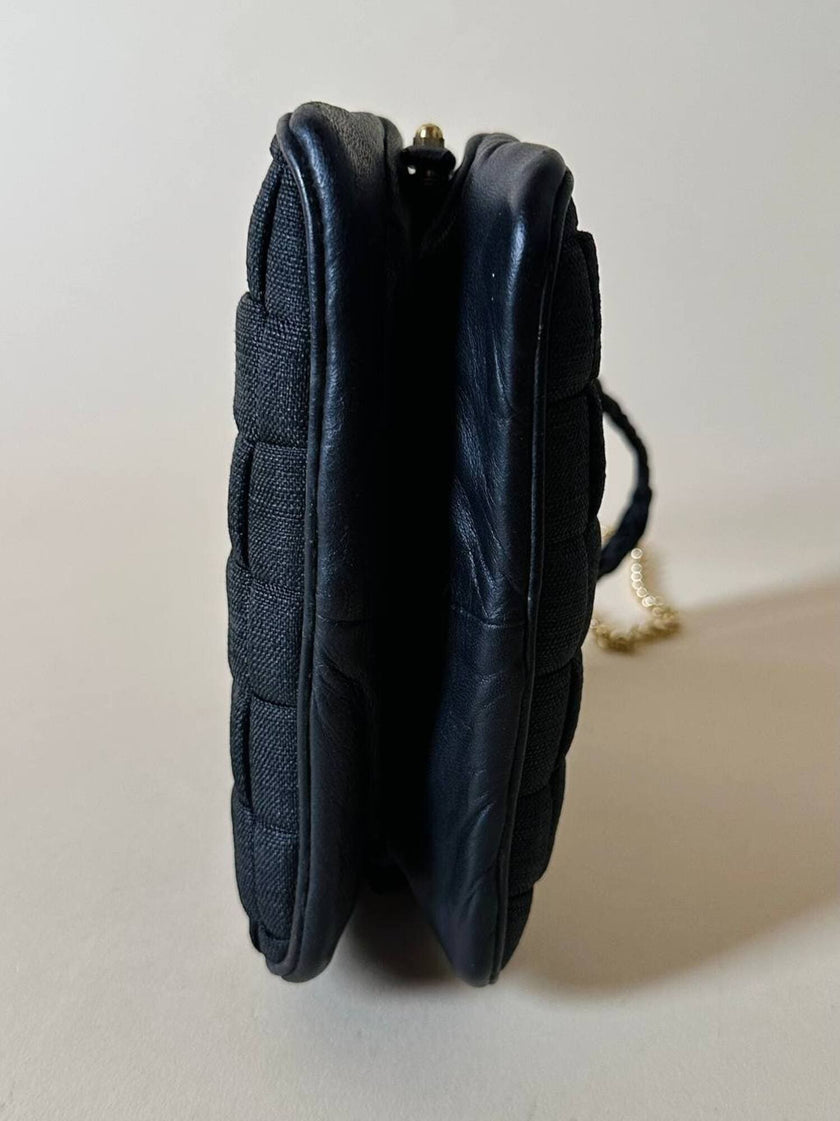 Mini bag in tessuto intrecciato con riporti in pelle