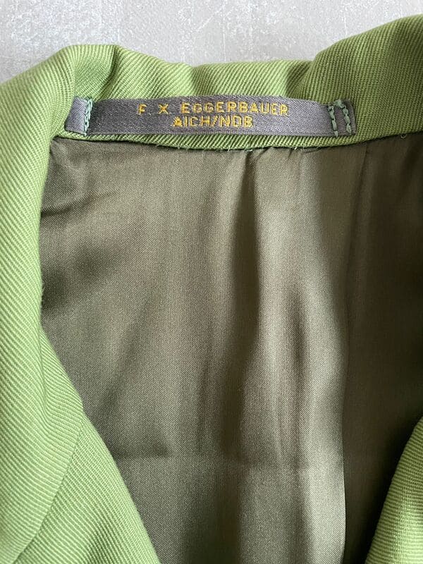 Light coat verde pistacchio